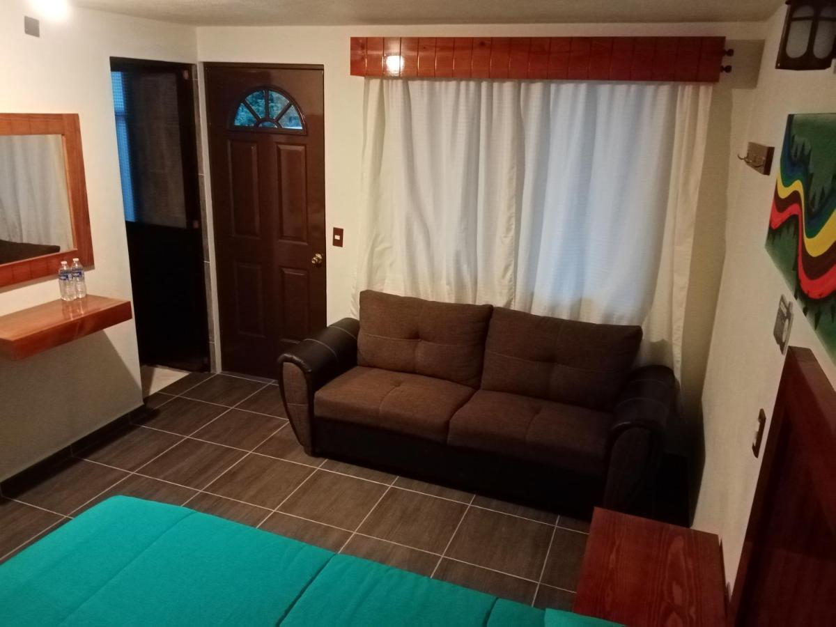 צ'יגנהופאן Hotel Tlatoani מראה חיצוני תמונה