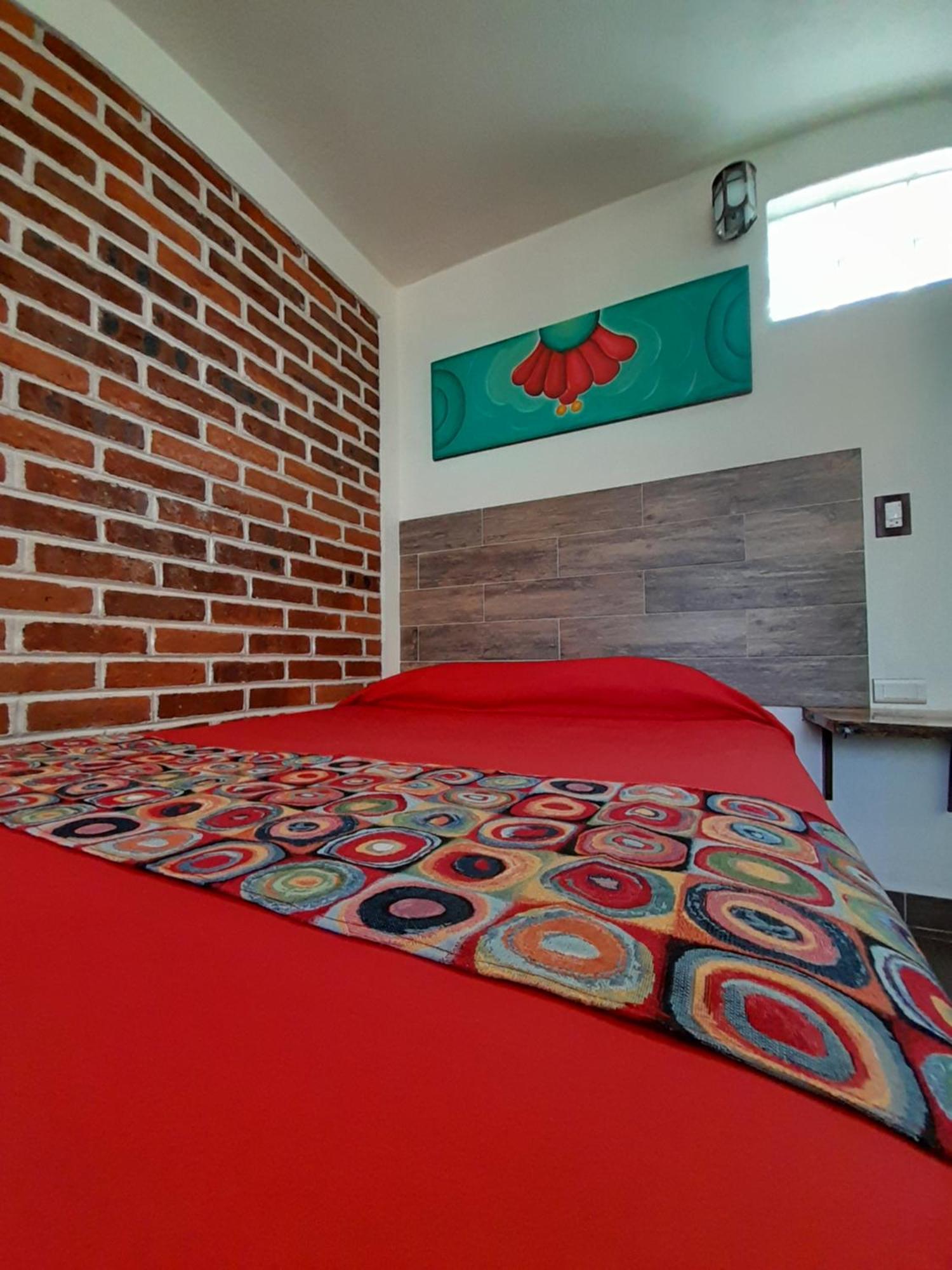 צ'יגנהופאן Hotel Tlatoani מראה חיצוני תמונה